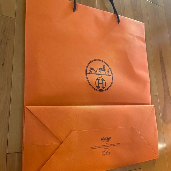 Hermes Paper Shopping Bag - orange large (18.5" x 16.5" x 6.75") [J] - Picture 5 of 6